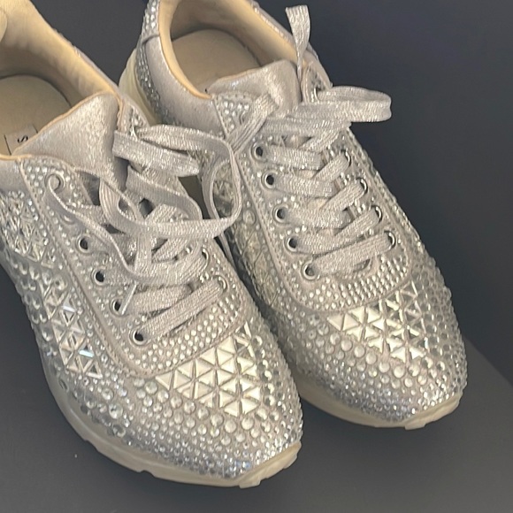 Sparkling Carrissa Sneakers Size US 9M - Picture 6 of 17